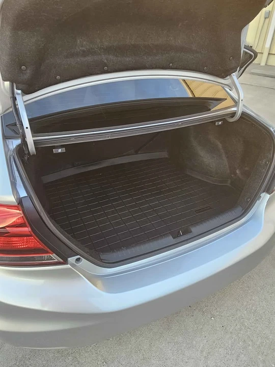 2014 Honda Civic 9th Gen - Image 15 of 20
