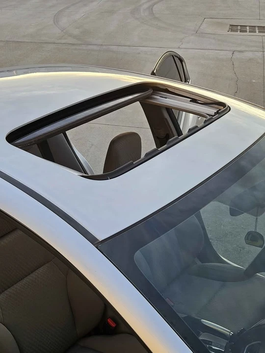 2014 Honda Civic 9th Gen - Image 14 of 20