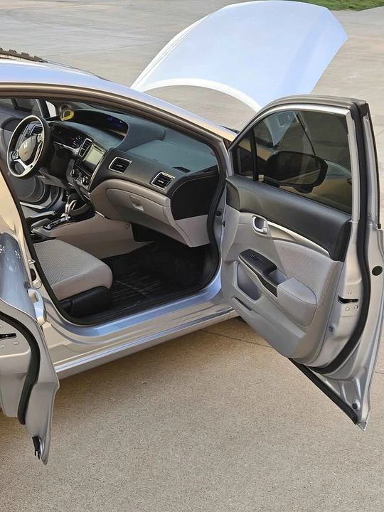2014 Honda Civic 9th Gen - Image 13 of 20