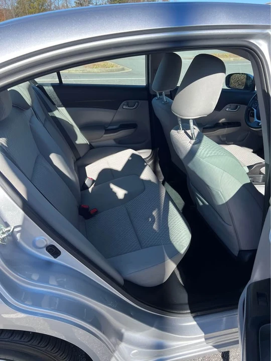 2014 Honda Civic 9th Gen - Image 14 of 17