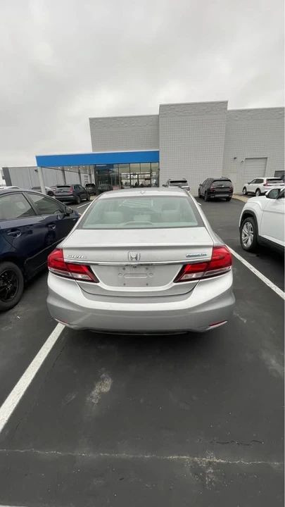 2014 Honda Civic 9th Gen - Image 5 of 9