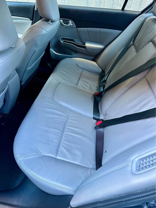 2014 Honda Civic 9th Gen - Image 9 of 15
