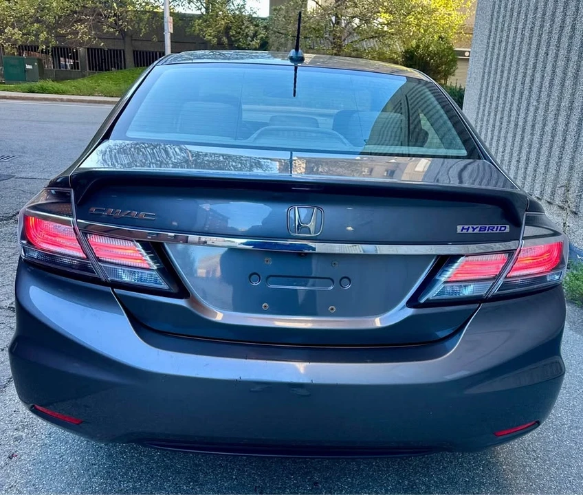 2014 Honda Civic 9th Gen - Image 4 of 15