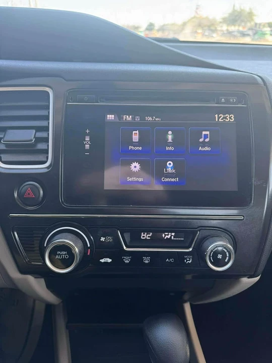 2014 Honda Civic 9th Gen - Image 14 of 18