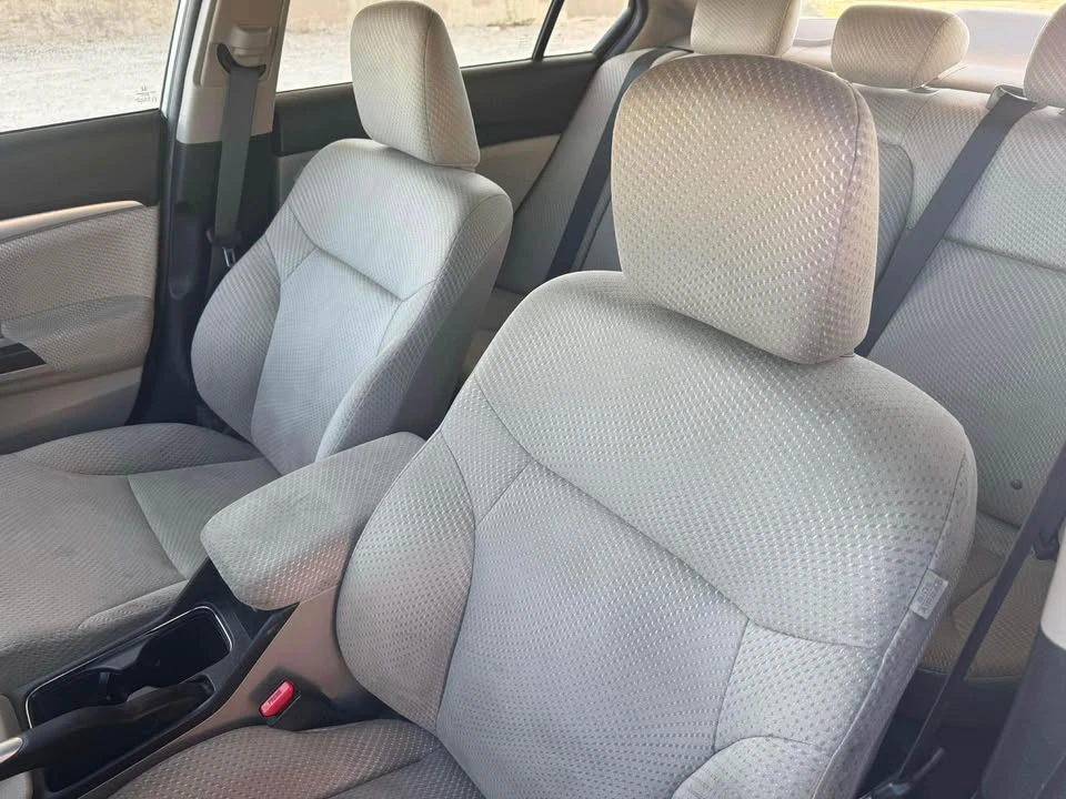 2014 Honda Civic 9th Gen - Image 11 of 18