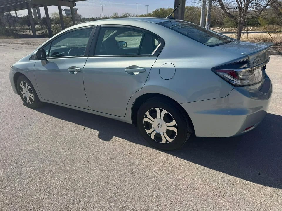 2014 Honda Civic 9th Gen - Image 3 of 18