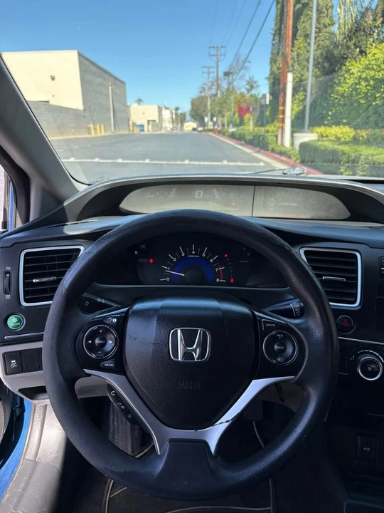 2014 Honda Civic 9th Gen - Image 10 of 14