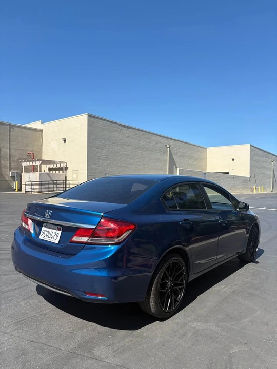 2014 Honda Civic 9th Gen - Image 4 of 14