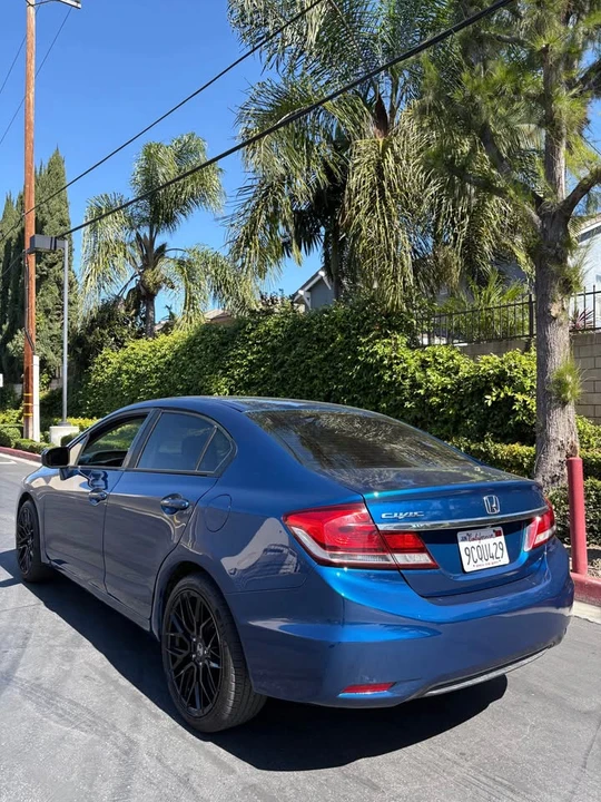 2014 Honda Civic 9th Gen - Image 6 of 14