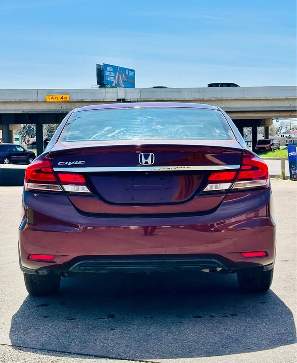 2014 Honda Civic 9th Gen - Image 5 of 19