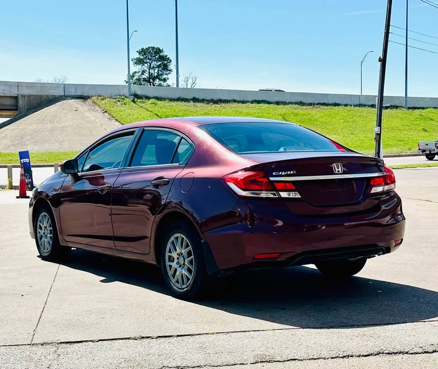 2014 Honda Civic 9th Gen - Image 4 of 19