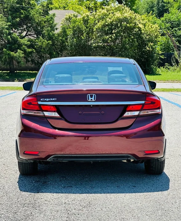 2014 Honda Civic 9th Gen - Image 8 of 18