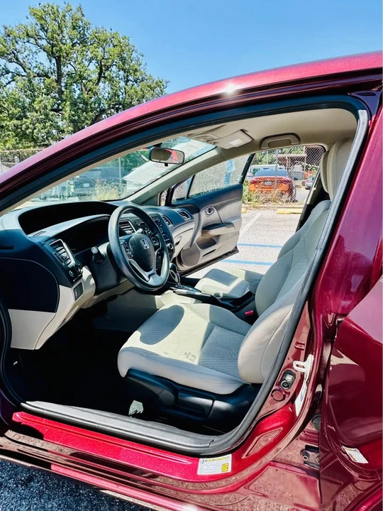 2014 Honda Civic 9th Gen - Image 10 of 18