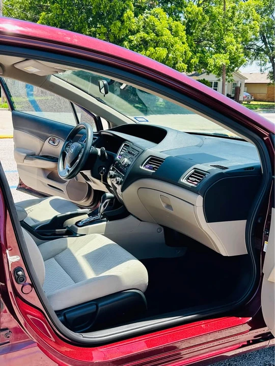 2014 Honda Civic 9th Gen - Image 9 of 18