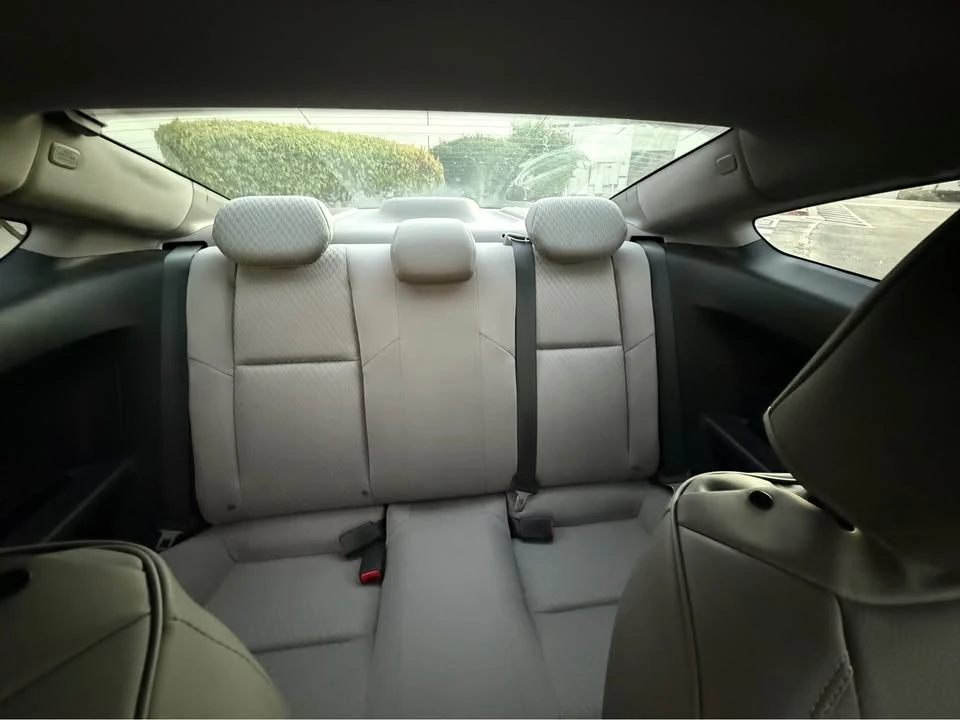 2014 Honda Civic 9th Gen - Image 8 of 16