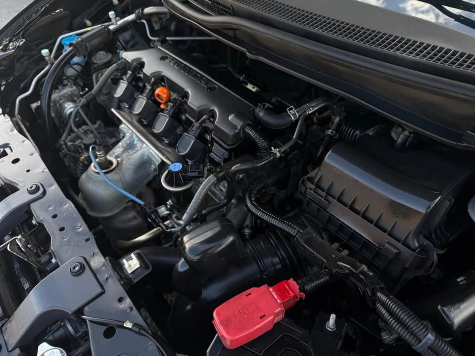 2014 Honda Civic 9th Gen - Image 11 of 16
