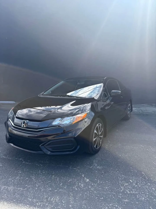 2014 Honda Civic 9th Gen - Image 2 of 16