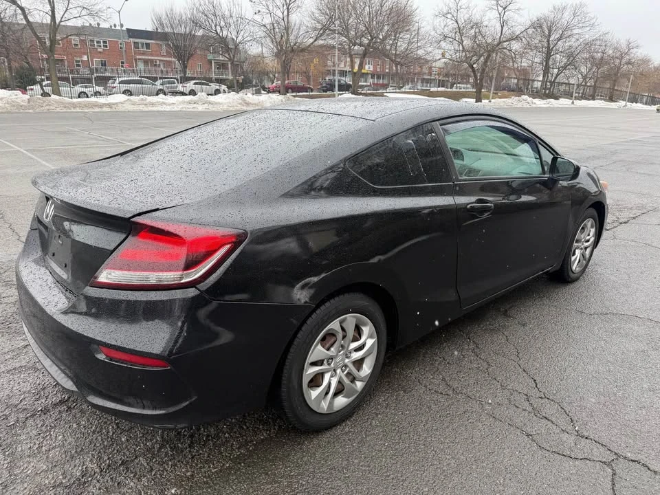 2014 Honda Civic 9th Gen - Image 5 of 11