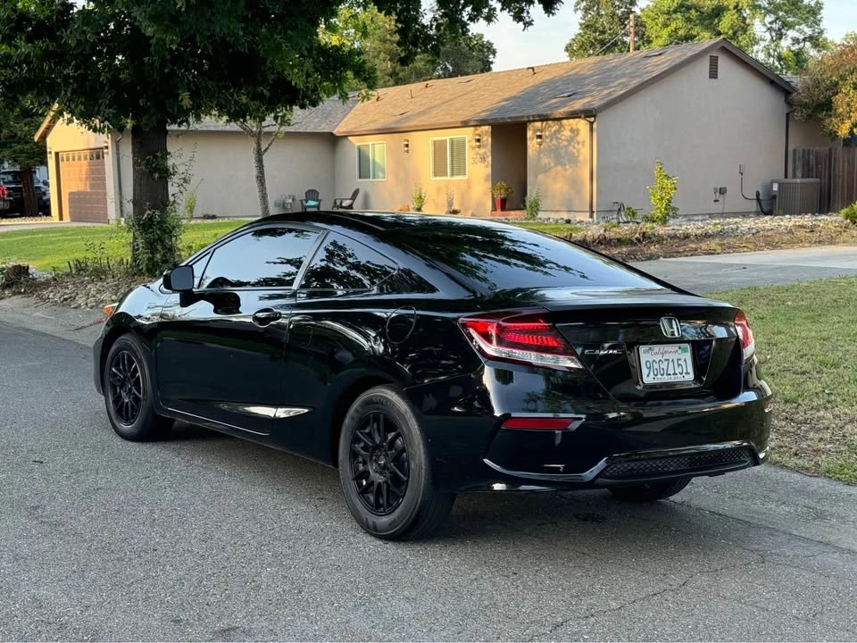 2014 Honda Civic 9th Gen - Image 2 of 14