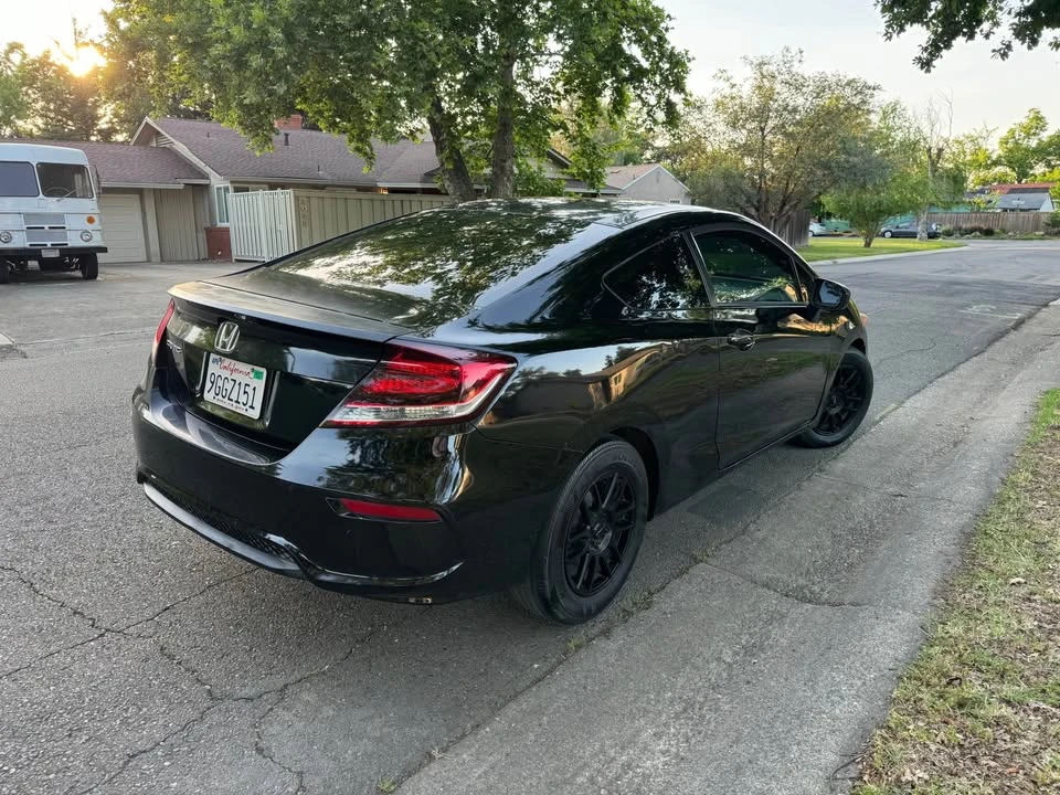 2014 Honda Civic 9th Gen - Image 3 of 14