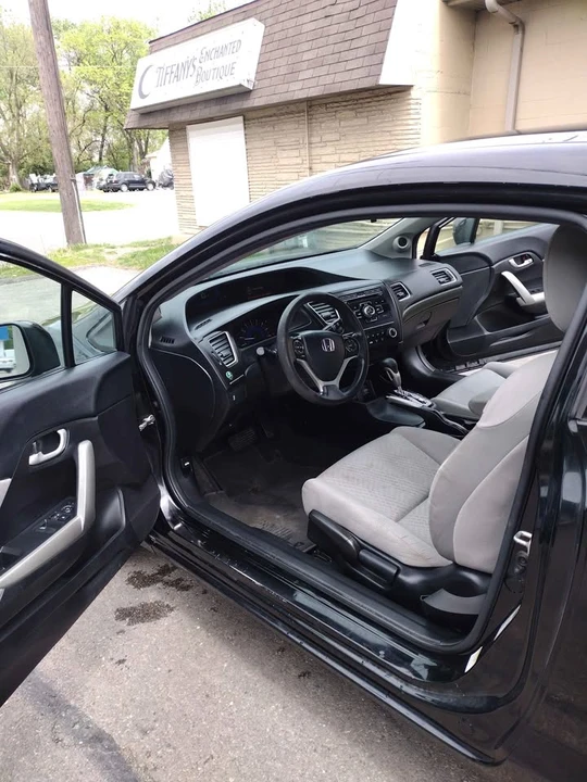2014 Honda Civic 9th Gen - Image 3 of 20