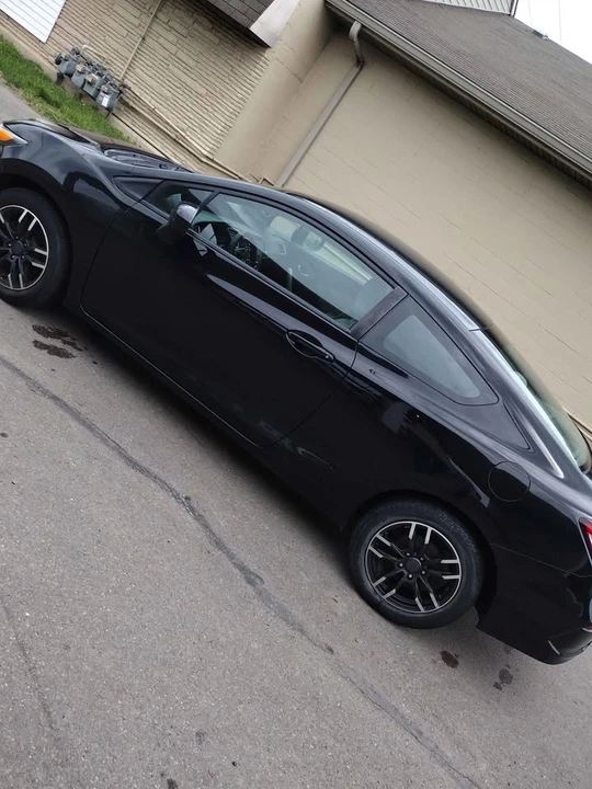 2014 Honda Civic 9th Gen - Image 11 of 20