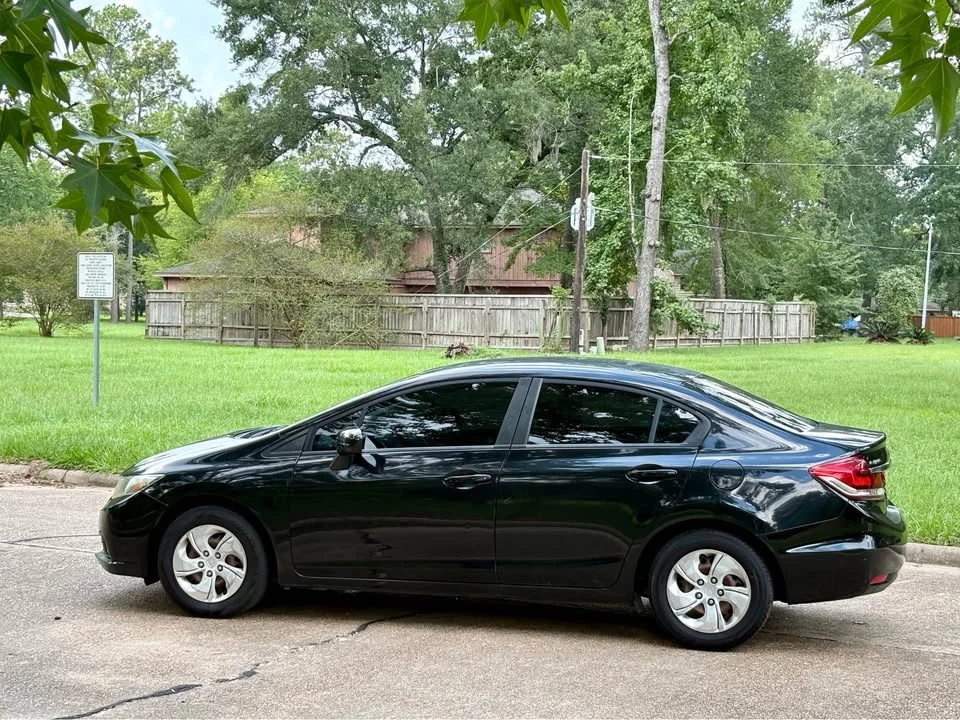 2014 Honda Civic 9th Gen - Image 7 of 14