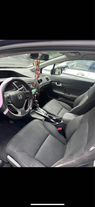 2014 Honda Civic 9th Gen - Image 2 of 2