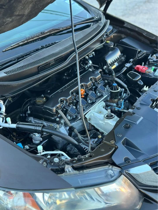 2014 Honda Civic 9th Gen - Image 11 of 13