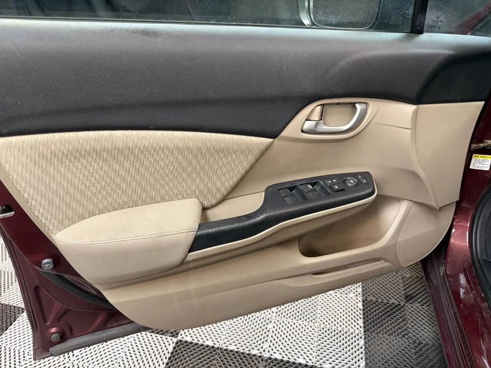 2014 Honda Civic 9th Gen - Image 11 of 19