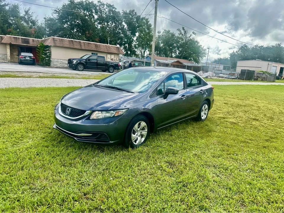 2014 Honda Civic 9th Gen - Image 2 of 6