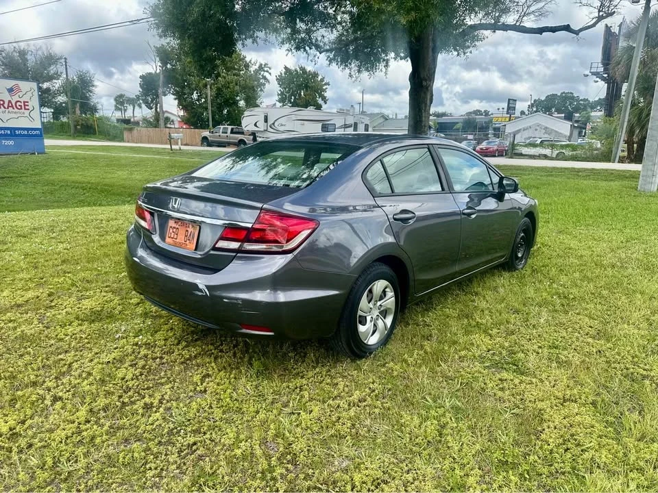2014 Honda Civic 9th Gen - Image 5 of 6