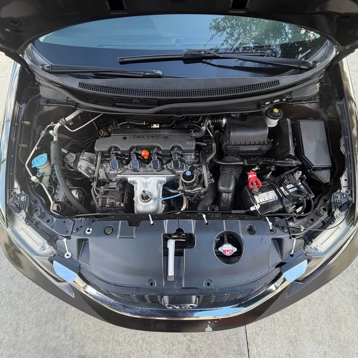 2014 Honda Civic 9th Gen - Image 14 of 15