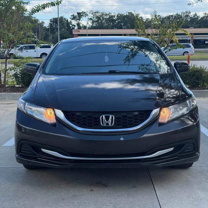 2014 Honda Civic 9th Gen - Image 3 of 15