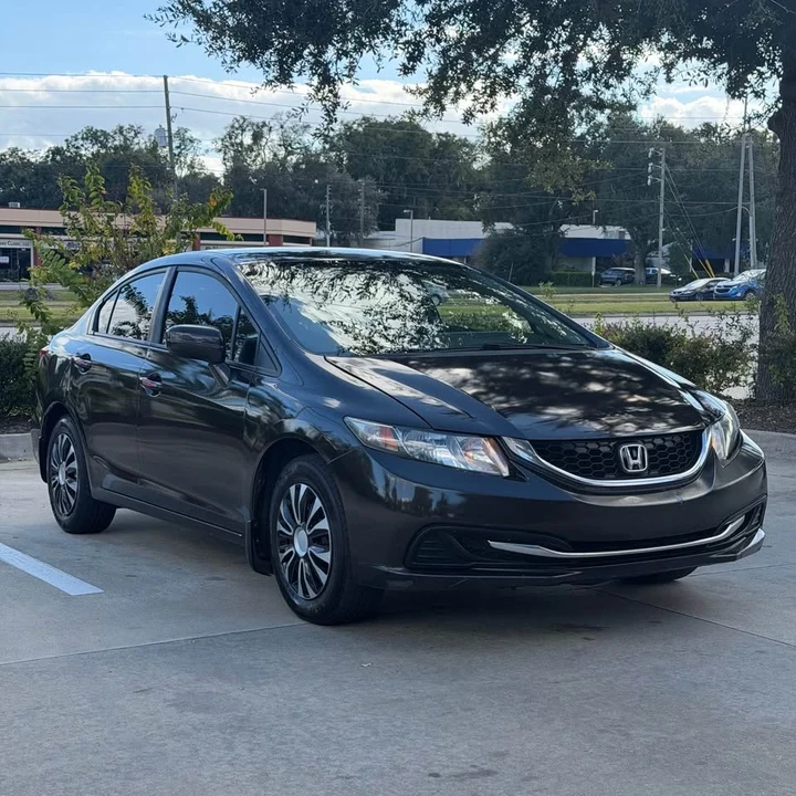 2014 Honda Civic 9th Gen - Image 4 of 15