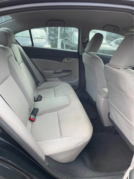 2014 Honda Civic 9th Gen - Image 11 of 20