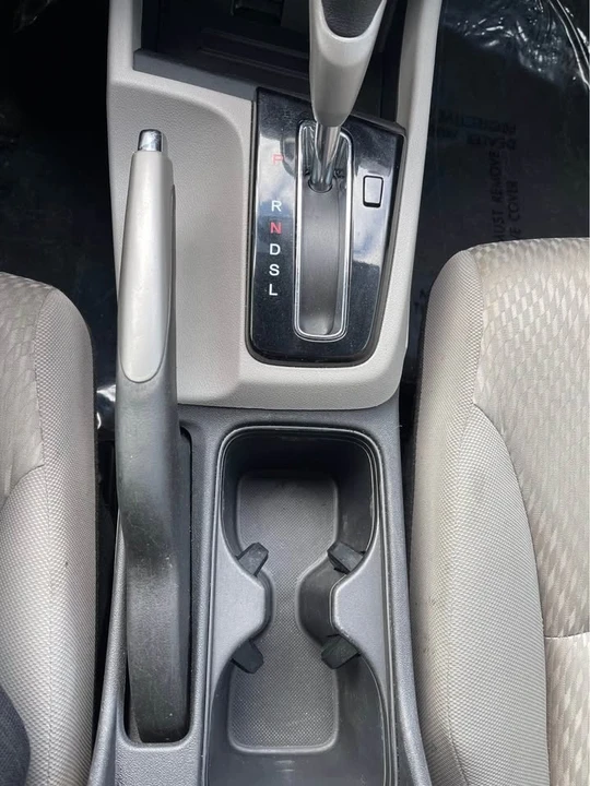 2014 Honda Civic 9th Gen - Image 14 of 20