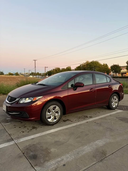 2014 Honda Civic 9th Gen - Image 2 of 9