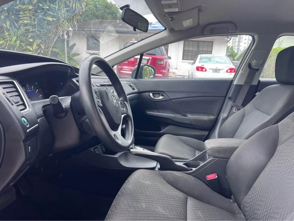 2014 Honda Civic 9th Gen - Image 8 of 12