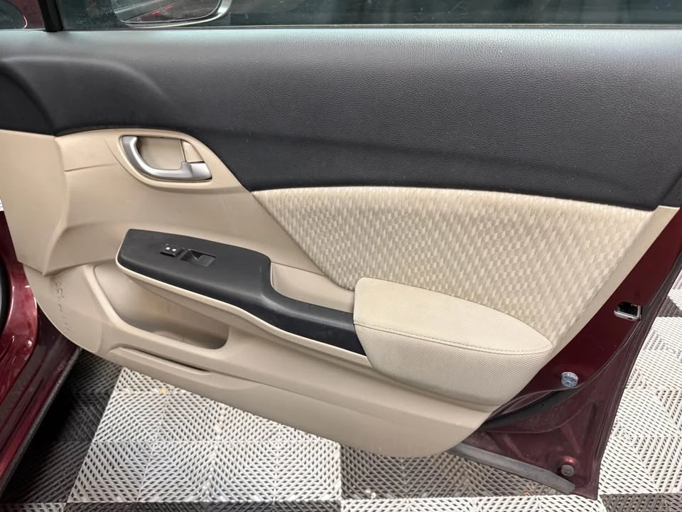2014 Honda Civic 9th Gen - Image 15 of 19