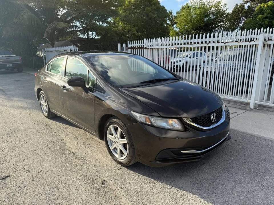 2014 Honda Civic 9th Gen - Image 2 of 6