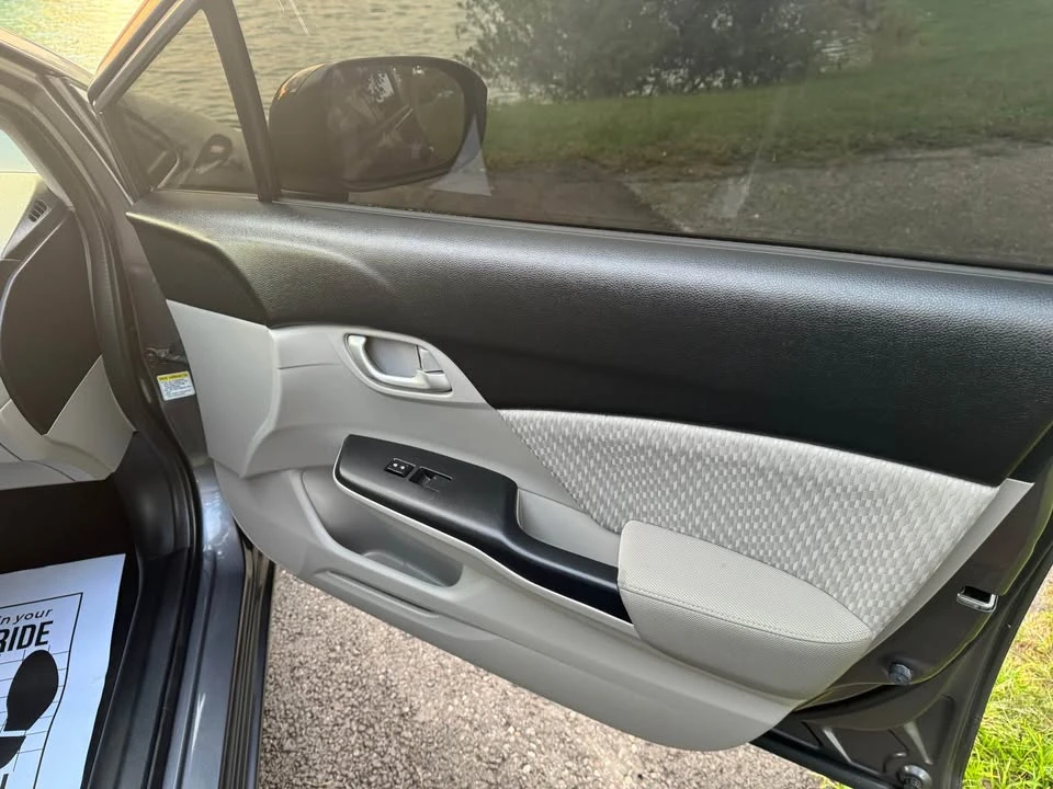 2014 Honda Civic 9th Gen - Image 16 of 17