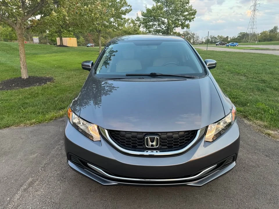 2014 Honda Civic 9th Gen - Image 10 of 17