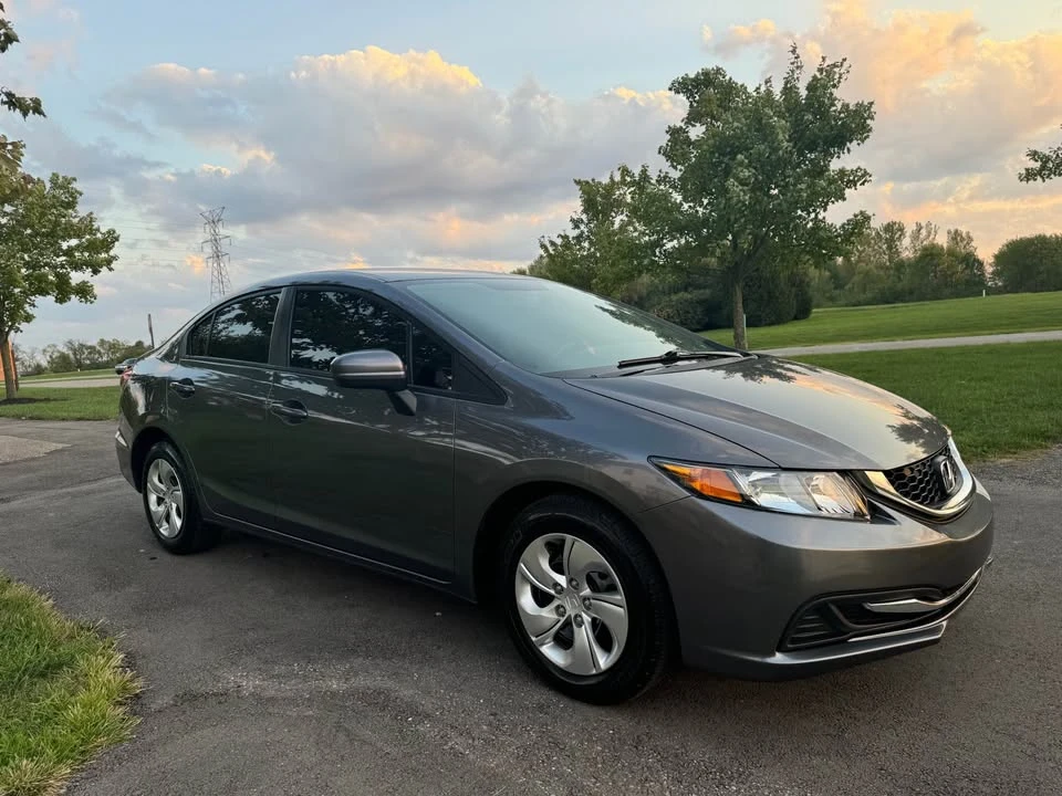 2014 Honda Civic 9th Gen - Image 8 of 17