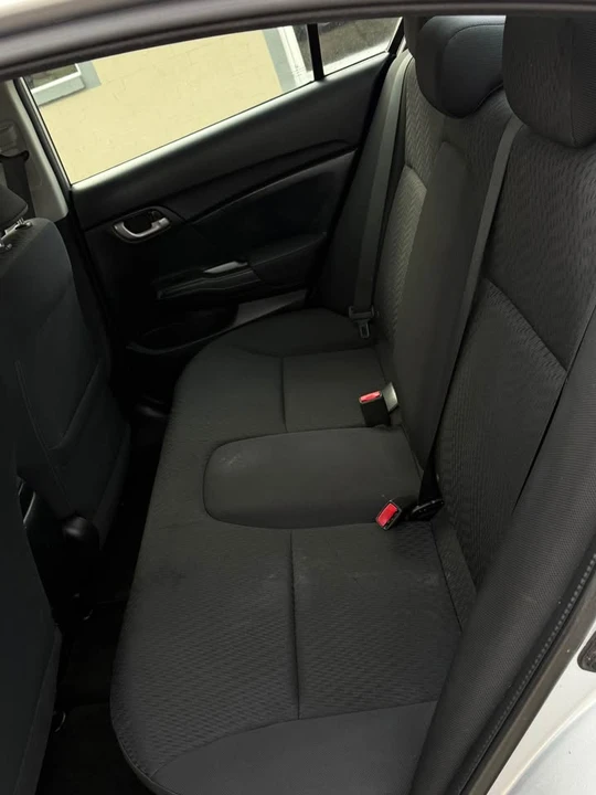 2014 Honda Civic 9th Gen - Image 9 of 17