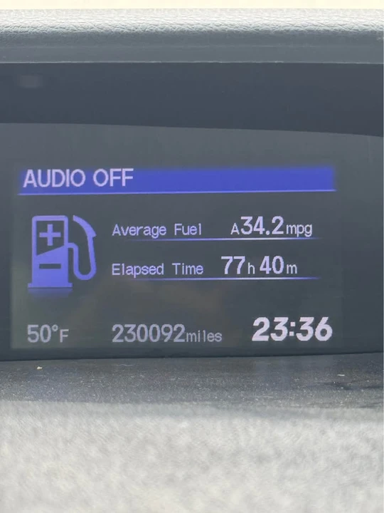 2014 Honda Civic 9th Gen - Image 4 of 4