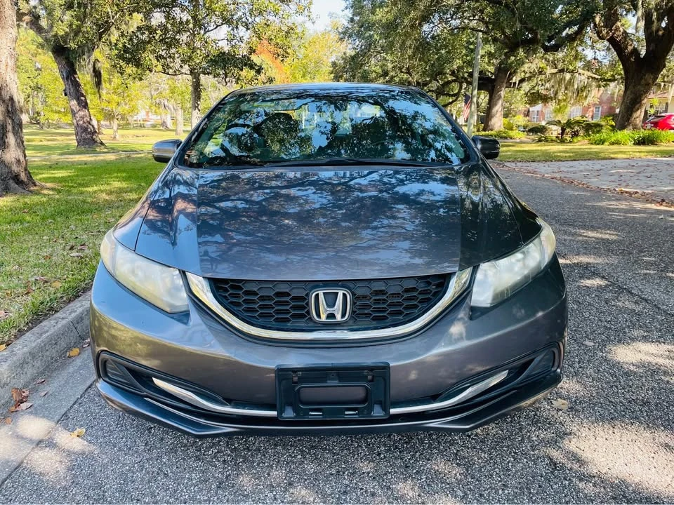 2014 Honda Civic 9th Gen - Image 2 of 20