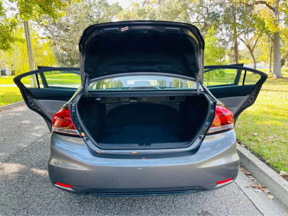 2014 Honda Civic 9th Gen - Image 16 of 20