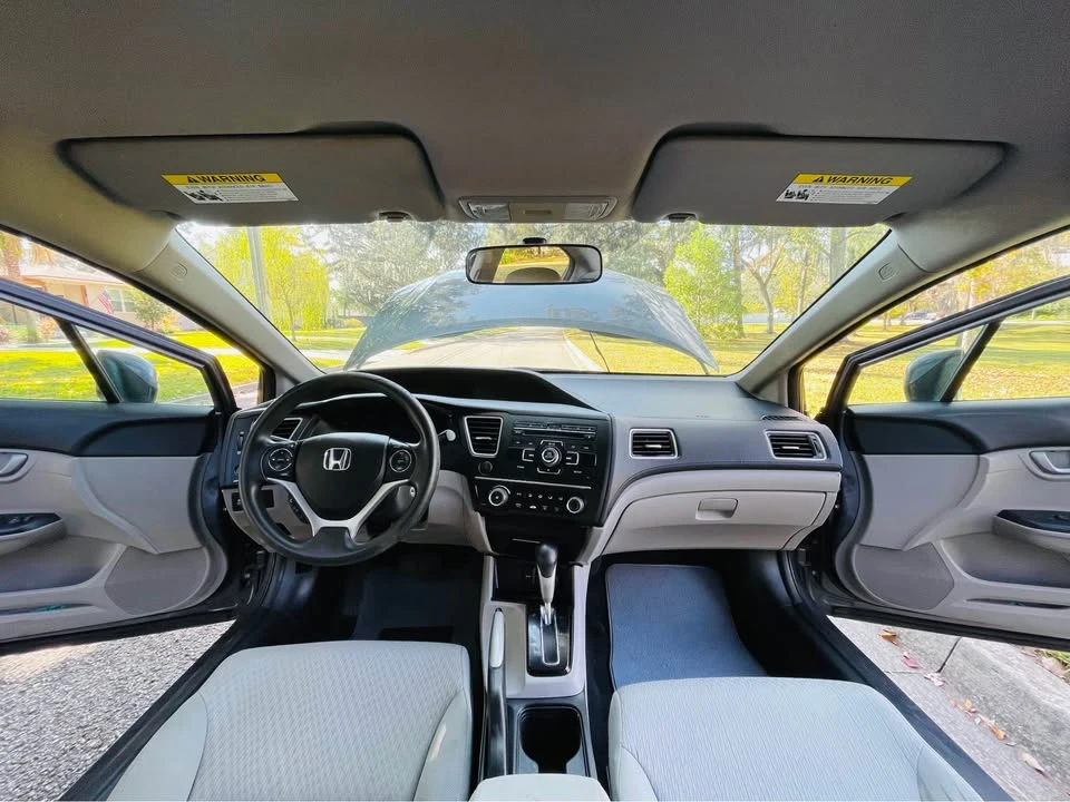 2014 Honda Civic 9th Gen - Image 10 of 20