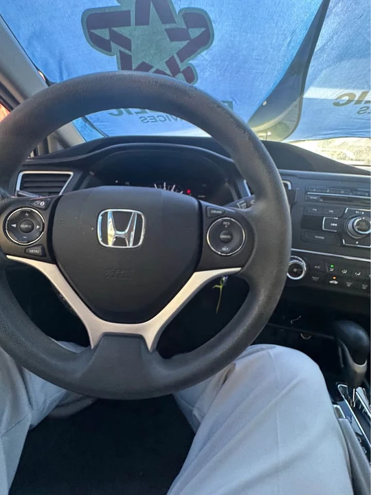 2014 Honda Civic 9th Gen - Image 10 of 14